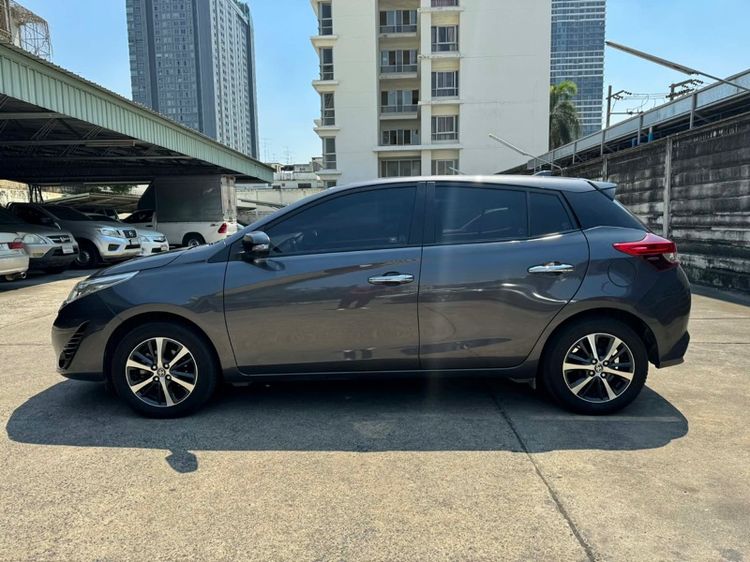 Toyota Yaris 2019 1.2 G Plus เบนซิน ไม่ติดแก๊ส เกียร์อัตโนมัติ เทา รูปที่ 4