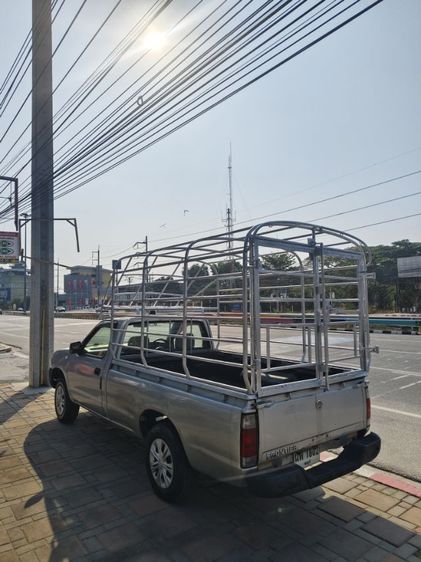 รถ Nissan FRONTIER 2.5 AE สี บรอนซ์เงิน