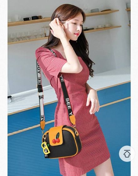 กระเป๋าสะพายข้างสีดำBA0117 รูปที่ 2