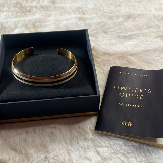 กำไล Daniel wellington มือสอง รูปที่ 10