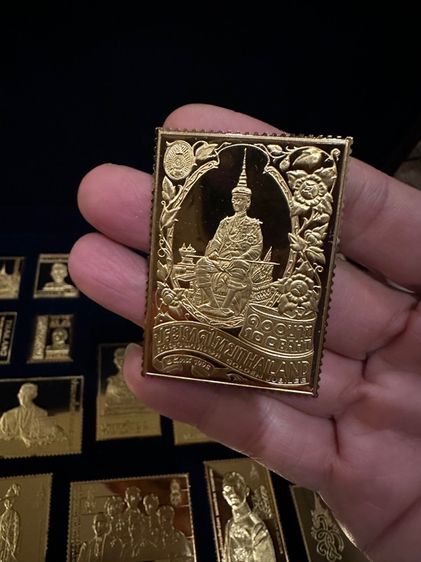 สแตมป์ทอง ชุดสืบสานประราชประวัติ ทำด้วยเงินบริสุทธิชุบทองสวิส 999.99 สแตมป์หายาก มี9,999 ชุดเท่านั้นค่ะ รูปที่ 9