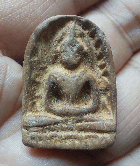 พระซุ้มกอ เนื้อดิน แห้งเก่า เนื้อจัด  รูปที่ 5