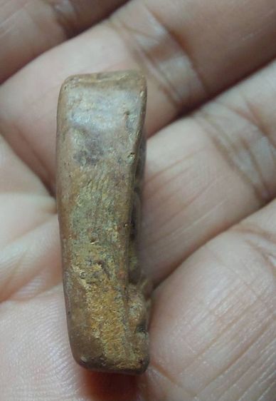 พระซุ้มกอ เนื้อดิน แห้งเก่า เนื้อจัด  รูปที่ 6