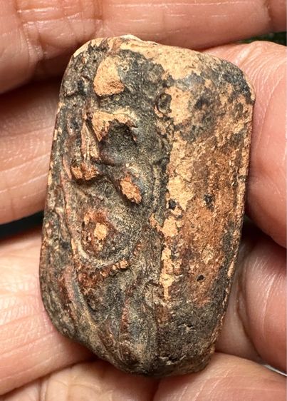 พระเนื้อดินล.พ.ปาน ทรงครุฑ รูปที่ 8