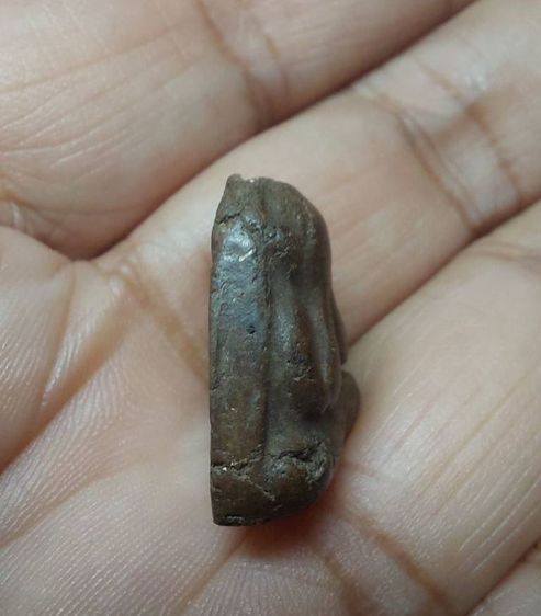 พระปิดตา หลังเรียบ แห้งเก่า เนื้อจัด  รูปที่ 3