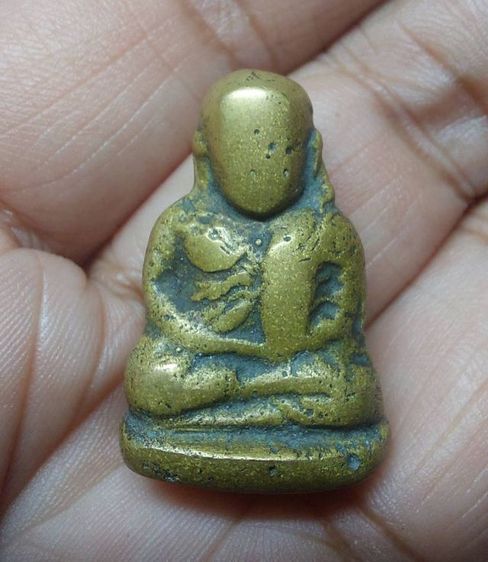 รูปหล่อ หลวงพ่อเงินบางคลาน พิมพ์ขี้ตา แห้งเก่า เนื้อจัด  รูปที่ 3