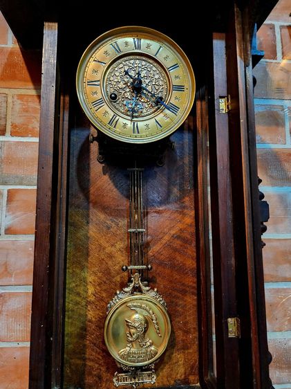 นาฬิกาเยอรมันกระจังทรงโดม รูปที่ 3