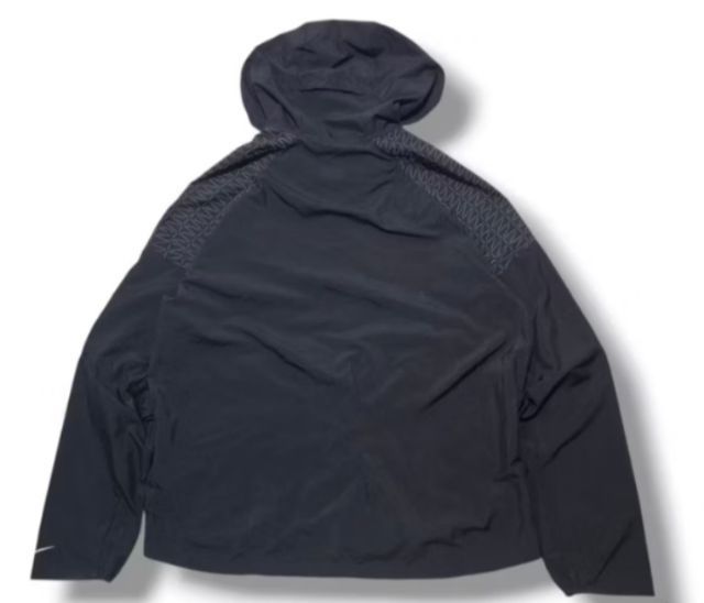 nike running jacket รูปที่ 2