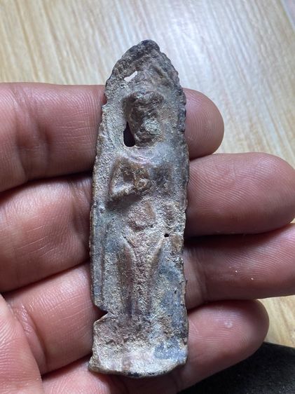 พระกรุ สนิมเเดง