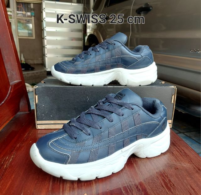 รองเท้าผ้าใบ K-SWISS 25 cm