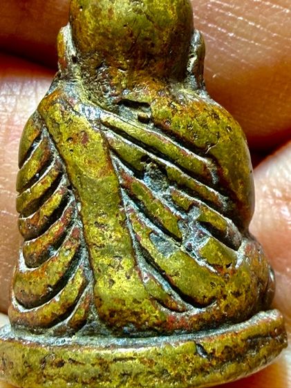 พระเก่าๆเหมาๆบ้านๆ พระคนแก่เก่าๆเก็บ ทิ้งใว้ก่อนจากไป ให้ยายดูแลเเทน ขายเหมาๆออกมาตามประสาคนบ้านๆ 081-3330446 L.tonyabu รูปที่ 3