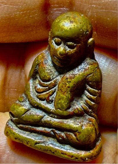 พระเก่าๆเหมาๆบ้านๆ พระคนแก่เก่าๆเก็บ ทิ้งใว้ก่อนจากไป ให้ยายดูแลเเทน ขายเหมาๆออกมาตามประสาคนบ้านๆ 081-3330446 L.tonyabu รูปที่ 10