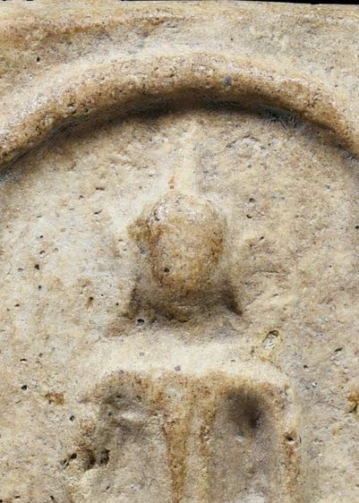 พระบ้าน  พระสมเด็จ พิมพ์ฐานแซม อกร่อง เศียรบายศรี รูปที่ 8