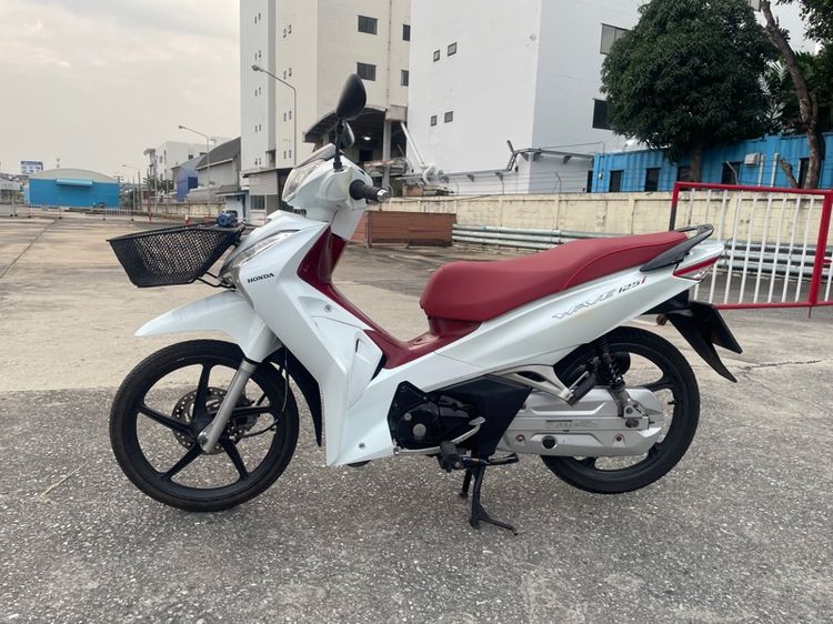 Honda wave 125iLEDรถบ้านสตาร์ทมือ รูปที่ 2