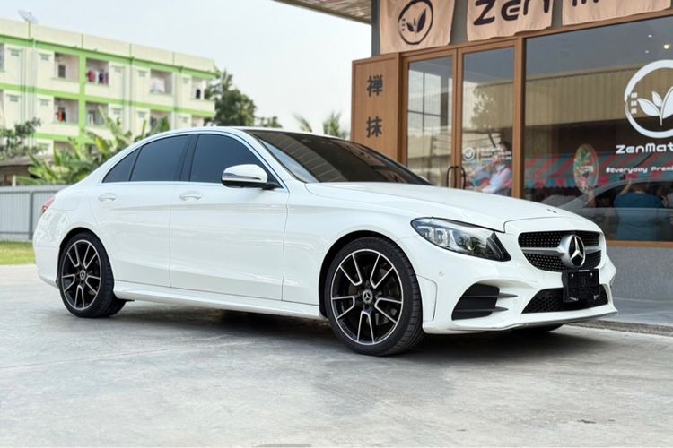 Mercedes-Benz C-Class 2020 C220 Sedan ดีเซล ไม่ติดแก๊ส เกียร์อัตโนมัติ ขาว