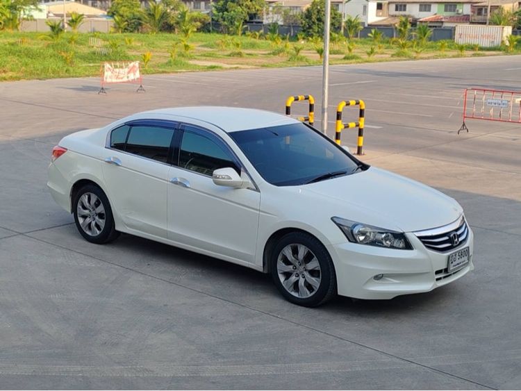 Honda Accord 2010 2.0 EL i-VTEC Sedan เบนซิน ไม่ติดแก๊ส เกียร์อัตโนมัติ ขาว รูปที่ 3