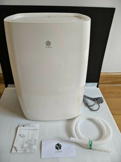 เครื่องลดความชื้น NEW WIDETECH ขนาด 18ลิตร สภาพดี เครื่องใช้งานได้เป็นบางครั้ง