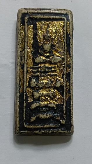 พระสมเด็จปิลันทน์แห่งวัดระฆัง เจ้าคุณทัตลงรักปิดทองเก่าตามภาพ