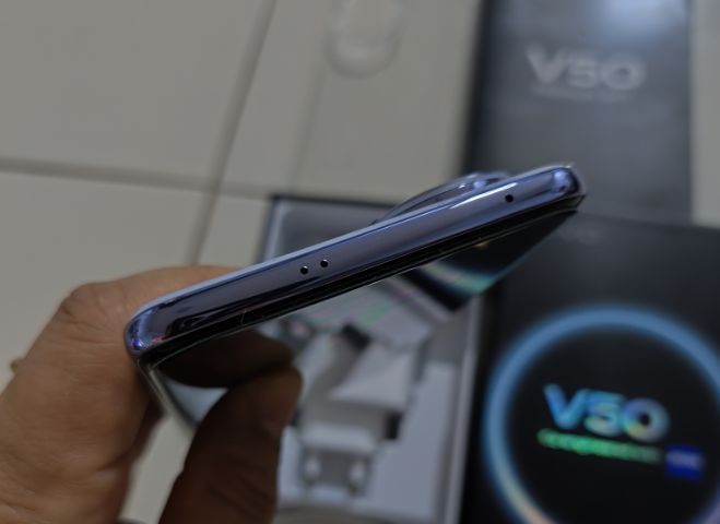 Vivo V50 5Gครบกล่อง สวยงามไร้รอย ประกันศูนย์ถึงเมษา รูปที่ 9