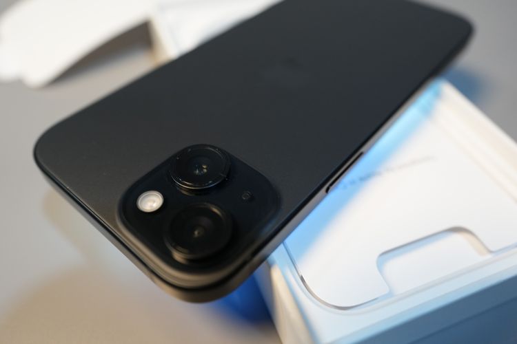 iPhone 15 128 GB สีดำ อายุ 20 วัน รูปที่ 2