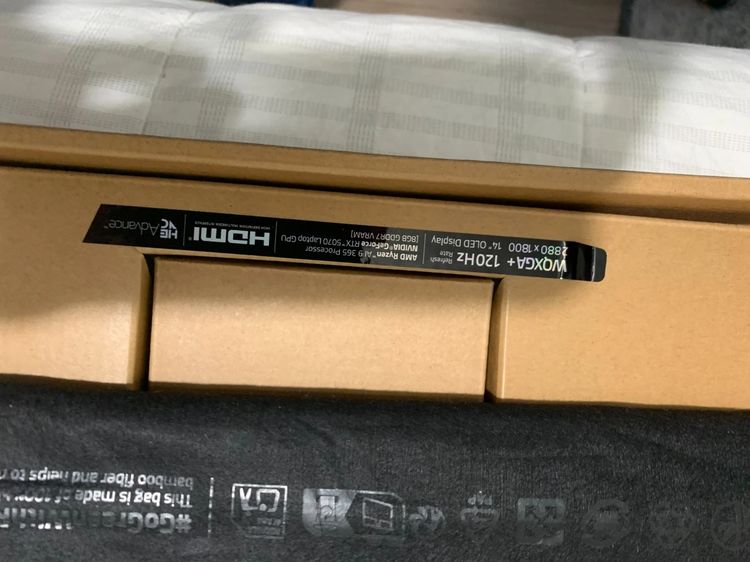 2025 Razer Blade 14 Gaming Laptop NVIDIA GeForce RTX 5070 AMD Ryzen AI 9 365 like new รูปที่ 3