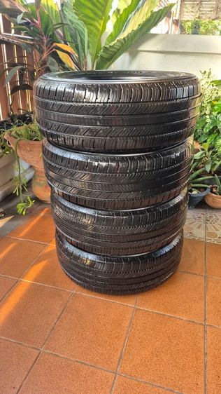 YOKOHAMA225-55R18 ปี2024