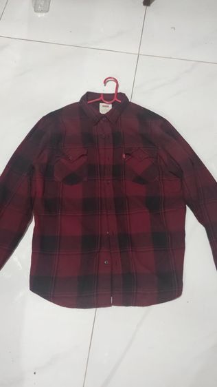 เสื้อเชิ๊ตลายสก๊อต ยี่ห้อ Levi's