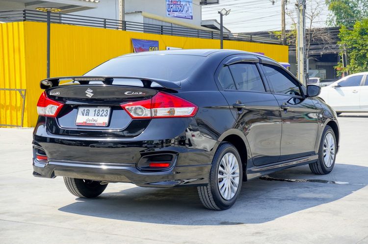 Suzuki Ciaz 2020 1.2 GL Sedan เบนซิน ไม่ติดแก๊ส เกียร์อัตโนมัติ ดำ รูปที่ 4