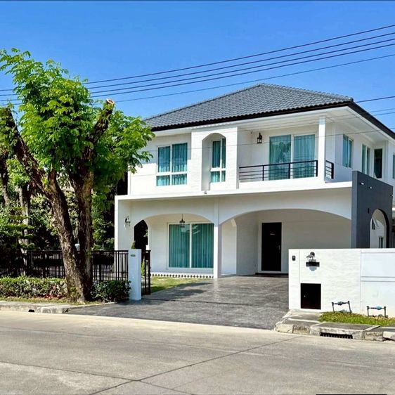 ตกแต่งครบ ใช่ บ้านเดี่ยว 2 ชั้น หลังมุม หน้าสวน หมู่บ้านพฤกษ์ลดา3 