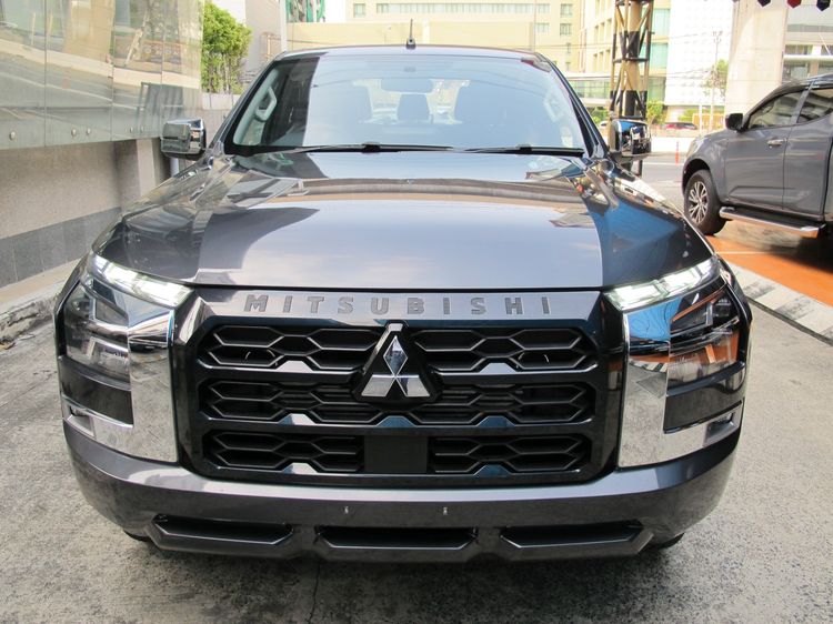 Mitsubishi Triton 2025 2.4 4WD Prime Pickup ดีเซล ไม่ติดแก๊ส เกียร์ธรรมดา เทา รูปที่ 3