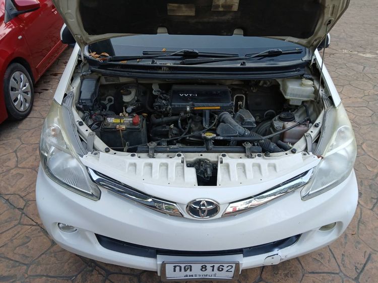 Toyota Avanza 2014 1.5 E Sedan เบนซิน ไม่ติดแก๊ส เกียร์อัตโนมัติ ขาว รูปที่ 2