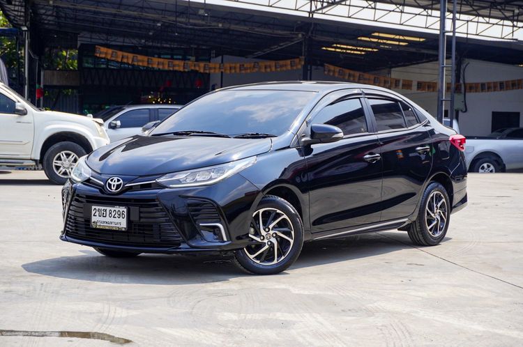 Toyota Yaris ATIV 2022 1.2 Sport Sedan เบนซิน ไม่ติดแก๊ส เกียร์อัตโนมัติ ดำ รูปที่ 3