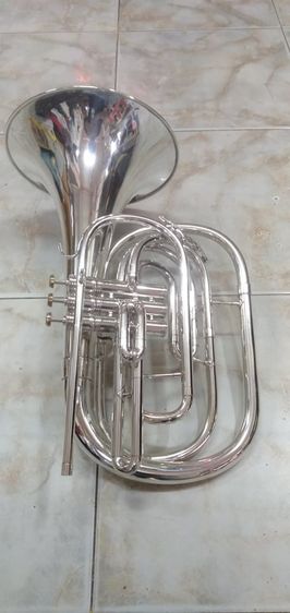 ยังงัยก็ได้ถ้ามันทำให้คุณพอใจ M.French Horns ยี่ห้อ Conn (USA) รุ่น 134B รูปที่ 4