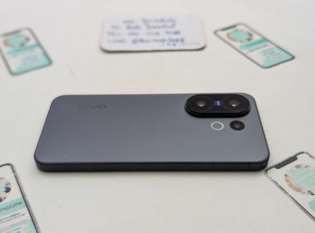 ขาย เทิร์น Vivo X200 Fe สี Black ศูนย์ไทย อายุ 2 เดือน สภาพสวย อุปกรณ์ครบยกกล่อง ประกันยาว เพียง 13,990 บาท ครับ รูปที่ 4
