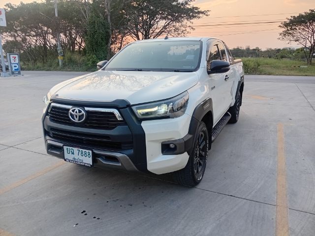 Toyota Hilux Revo 2020 Smart Cab Prerunner 2x4 2.4 Rocco Pickup ดีเซล เกียร์อัตโนมัติ ขาว รูปที่ 3