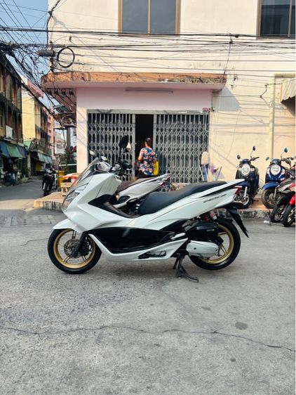ขายรถมอเตอร์ไซค์pcx150 รูปที่ 4
