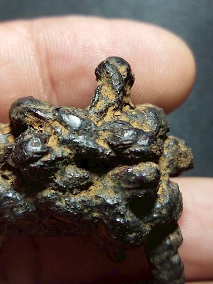 แหวนพิรอดลงรักเดิมๆผิวหิ้ง รูปที่ 2