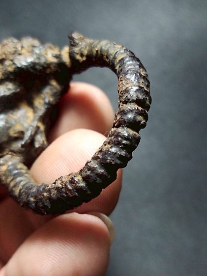 แหวนพิรอดลงรักเดิมๆผิวหิ้ง รูปที่ 7