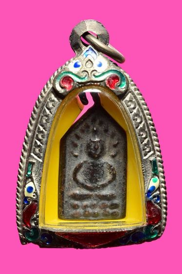 เหรียญหล่อพระพุทธโบราณ หลวงปู่นิล วัดตึก รุ่นเเรก สร้างราวปี 2460 สภาพสวยเก่า พระหล่อโบราณเก่าแห่งลุ่มน้ำแม่กลอง น่าใช้น่าอนุรักษ์มากครับ