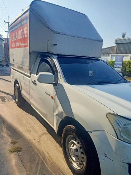 รถ Isuzu D-MAX 2.5 Spark VGS S สี ขาว