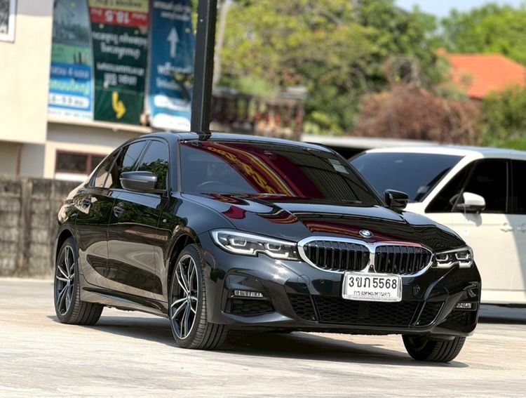 BMW Series 3 2020 330e Sedan ปลั๊กอินไฮบริด (PHEV) ไม่ติดแก๊ส เกียร์อัตโนมัติ ดำ