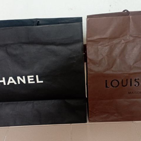 ถุงกระดาษ CHANEL สีดำ และ LOUIS VUITTON สีน้ำตาล ของแท้ รูปที่ 7
