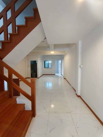 ให้เช่าบ้าน 3 ชั้น ถ.เทพารักษ์ จ.สมุทรปราการ รูปที่ 4