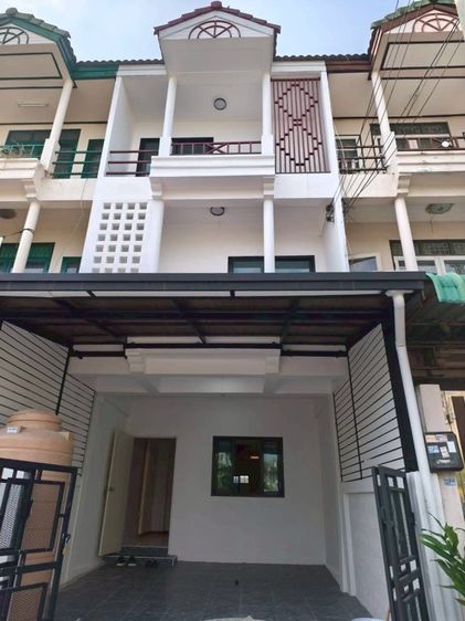 ให้เช่าบ้าน 3 ชั้น ถ.เทพารักษ์ จ.สมุทรปราการ