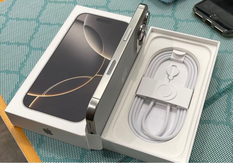 iphone 16 pro 1TB สวยมมาก รูปที่ 3