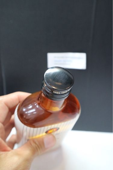 ขาย Hanshin Tigers Mascot Bottle 2003 Unopened 360ml Rare Japan รูปที่ 8