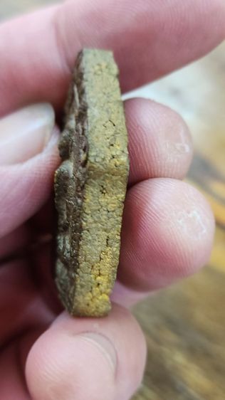 ขุนแผนผงพรายกุมารหลวงปู่ทิม รูปที่ 3