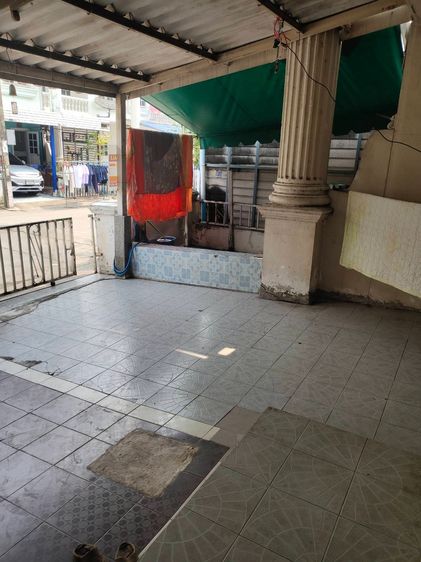 อื่นๆ ไม่มี สร้างเสร็จก่อน 2010 📣 ขายด่วน📣 (เจ้าของขายเอง) ทาวน์เฮ้าส์หลังมุม พื้นที่เยอะสะใจ 30.4 ตร.วา รูปที่ 2