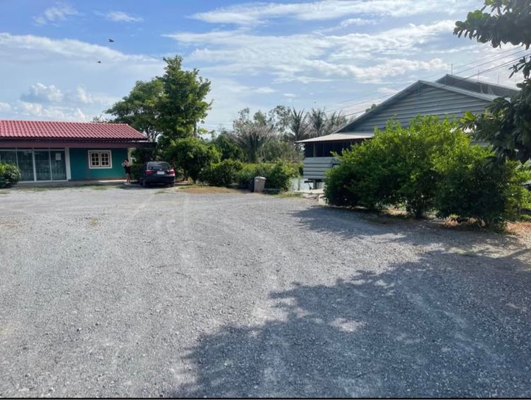 ตกแต่งครบ 2019 บ้านพร้อมกิจการฟาร์มไก่ไข่ รูปที่ 2