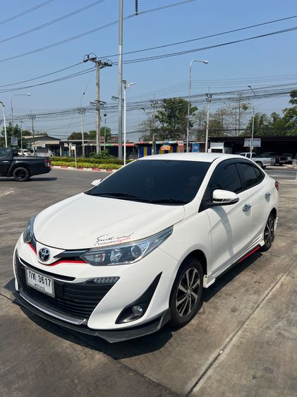 Toyota Yaris ATIV 2017 1.2 G Sedan เบนซิน เกียร์อัตโนมัติ ขาว รูปที่ 2